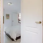 Cozy Beachfront - San Marcos Apartment
